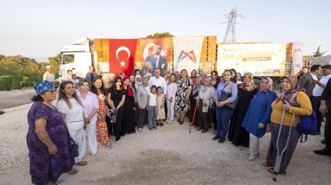 Mersin Büyükşehir’den, ‘Arı Gibi Çalışanlara, Bal Gibi Destek’