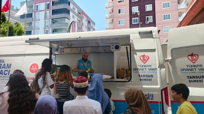 TDV’den Turnuvaya Destek “2 Bin Kişiye Limon Dondurma İkramı Yapıldı”
