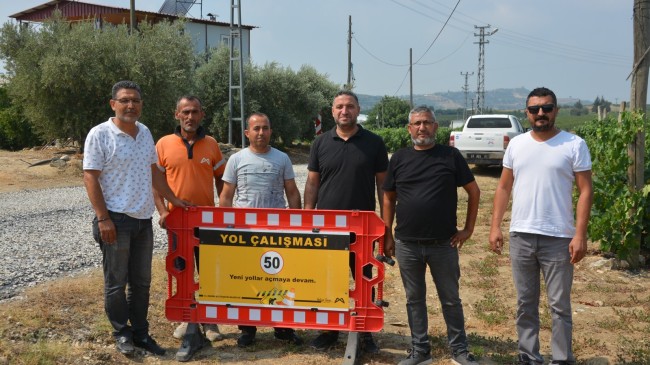 BÜYÜKŞEHİR BELEDİYESİ’NDEN TARSUS CİNKÖY’DE SATHİ ASFALTLAMA ÇALIŞMASI