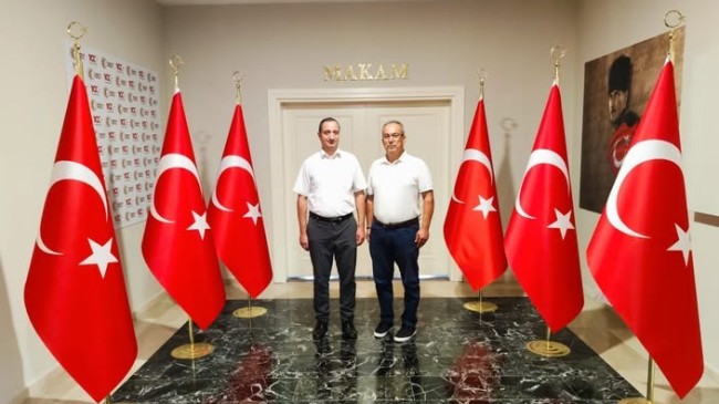 Tarsus Yeşilay Temsilcisi Çetin’den Kaymakam Akyüz’e Ziyaret