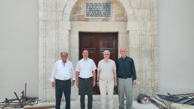 Kaymakam Akyüz ve Vakıflar Bölge Müdürü Evsen, Küçükminare Camii Restorasyonunu İnceledi
