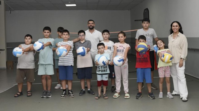 Büyükşehir’den Engelsiz Yaz Kursu: Özel Bireyler Sporla Hayata Katılıyor