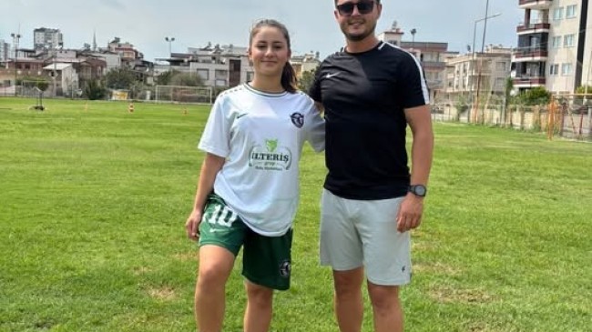 Tarsuslu Sporcumuz Ecrin Köroğlu, U15 Kadın Milli Takımı Kampına Davet Edildi