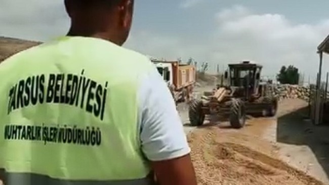 Tarsus Belediyesi Yanıkkışla Mahallesi Arazi Yolunu Yeniledi