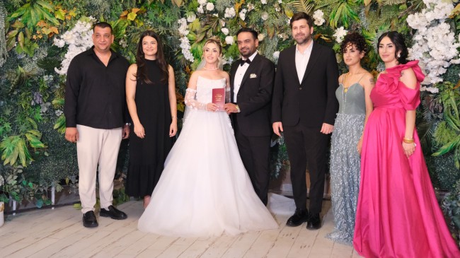 Tarsus Belediyesi Özel Kalem Müdürü Şeref Sel, Hayatını Sultan Hanım ile Birleştirdi