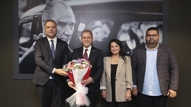 CHP Tarsus İlçe Örgütü’nden Başkan Seçer’e Ziyaret