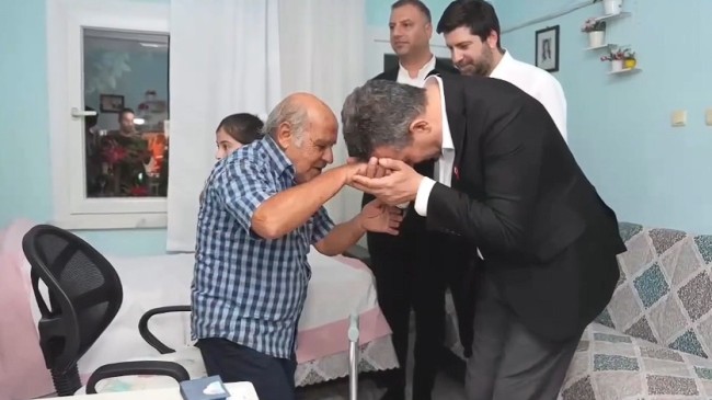 Ali Boltaç ve Ali Mahir Başarır’dan Öğretmenine Vefa Ziyareti