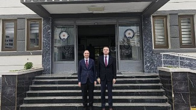 Tarsus Kaymakamı Akyüz’den Emniyet Müdürü Kaplan’a Ziyaret