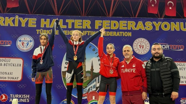Tarsuslu Halterci Fatma Yılan Türkiye Üçüncüsü Oldu