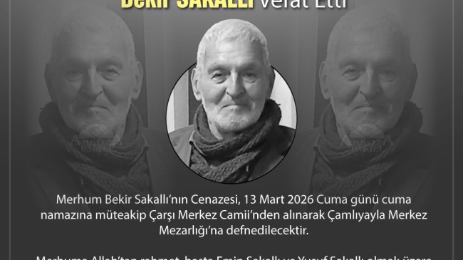 Vefat Çamlıyayla Esnaf ve Sanatkârlar Odası Başkanı Emin Sakallı ve Yusuf Sakallı’nın babası Bekir Sakallı’nın vefat etmiştir.