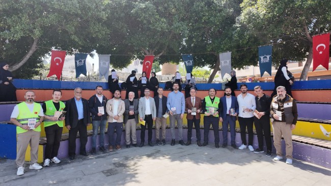 Tarsus’ta “Meydanda Kitap Okuma” Etkinliği Yoğun Katılımla Gerçekleşti
