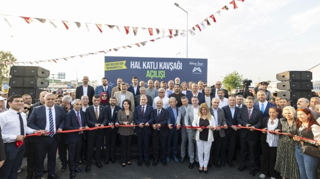 Mersin Büyükşehir Belediyesi’nden dev yatırım “Hal Katlı Kavşağı hizmete açıldı”