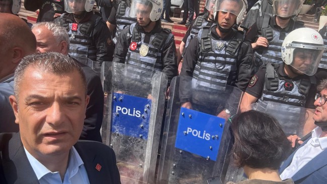 CHP PM ÜYESİ OZAN VARAL: “CUMHURİYET HALK PARTİSİ KORKMAZ, TESLİM OLMAZ!”