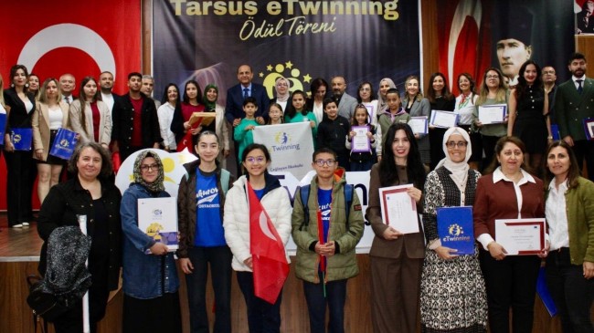 Tarsus’ta eTwinning Gururu “2025 Ödülleri Takdim Edildi”