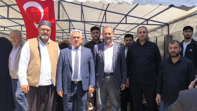 HÜDA PAR Tarsus İlçe Teşkilatından Müftülük Kermesine Ziyaret