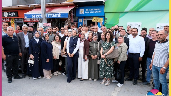 AK Parti Tarsus’ta Bayramlaşma Programı Düzenlendi