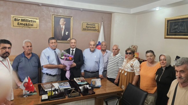 Kaymakam Akyüz’den Emekliler Günü Ziyareti