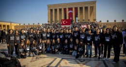 Anıtkabir’e İlk Kez Gelen 38 Öğrenci, ATA’nın Huzuruna Çıkmanın Heyecanını Yaşadılar