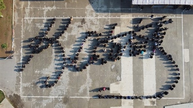 101. yıl dönümünde Ayhan Bozpınar Anadolu Lisesi’nden 260 öğrenci ile “Atatürk imzası”