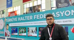Tarsus Fatih Anadolu Lisesi Öğrencilerinden Yaşar Samet Avcıoğlu Halter Branşında Türkiye Üçüncüsü Oldu