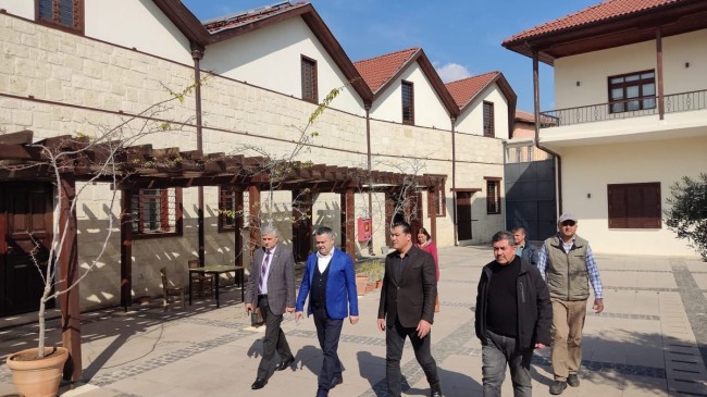 Boğaziçi Üniversitesi Tarsus Gözlükule Höyüğü Kazıevi Misafirhanesi Depremzedelerimize Açılıyor