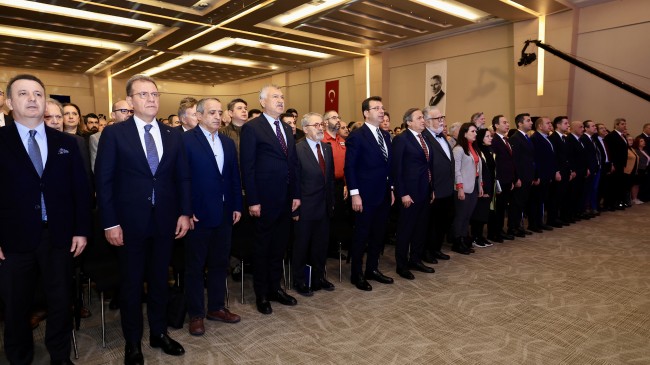 Başkan Seçer, İstanbul Büyükşehir Belediyesi’nin Deprem Seferberlik Planı Toplantısı’na Katıldı