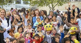 Mersinden Kadın Kooperatifi’nden Depremzede Çocuklara 23 Nisan Hediyesi