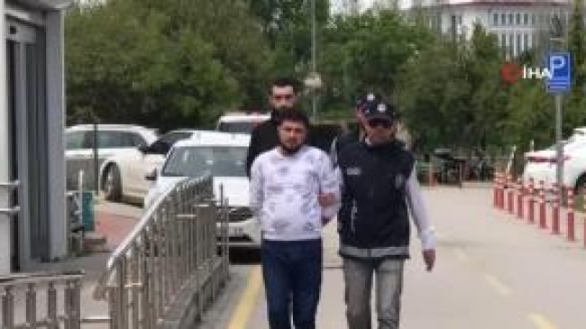 Adanada 13 Kaçak Göçmeni Taşıyan Araçta Şüpheli Tutuklandı