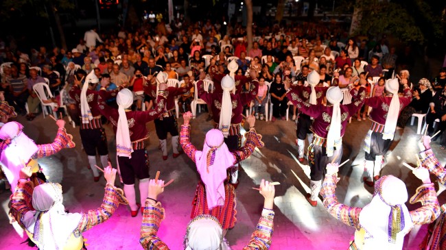 Mersin Büyükşehir’in Yayla Konserleri Yaz Akşamlarını Şenlendiriyor