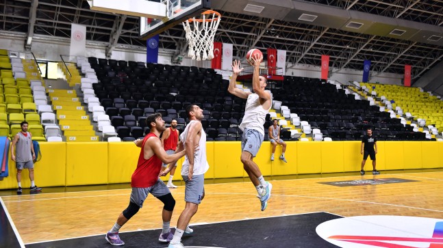 MSK Geleceğin Basketbolcularını Seçiyor