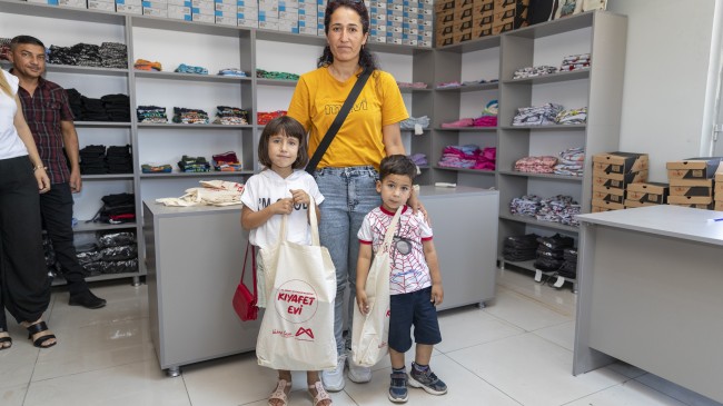 Mersin Büyükşehir Kıyafet Evi Projesi Büyüyor