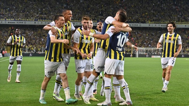 Fenerbahçe, Süper Lig’de 2023-2024 Sezonuna Galibiyetle Başladı