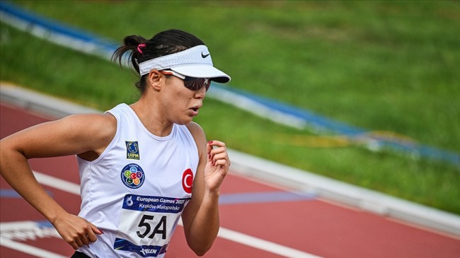 Milli Pentatlet İlke Özyüksel, Kırgızistan’da Şampiyon Oldu