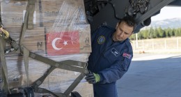 Gazzeli Siviller İçin Türkiye’nin İnsani Yardımlarını Taşıyan Üçüncü Uçak Mısır’a İndi