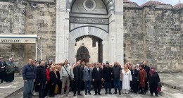 Tarsuslu Umreciler Dualarla Kutsal Topraklara Uğurlandı
