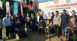 TOLGA ARSLAN VE İLKER UYAR’DAN TARSUS ENGELLİLER PLATFORMUNA ZİYARET