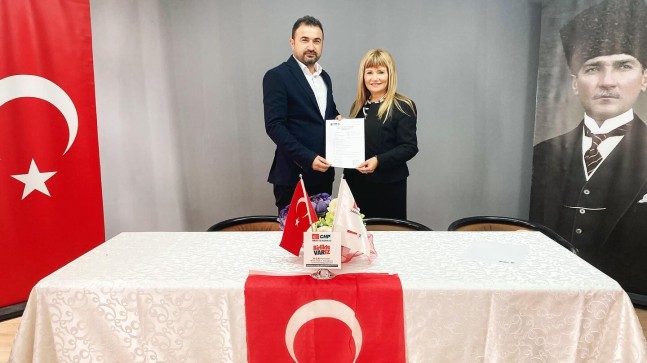 Elife Toygar Turgut, CHP Tarsus Belediye Meclis Üyesi A. Adaylığına Başvurusunu Yaptı
