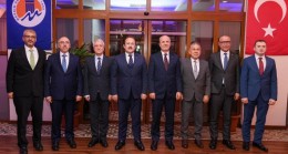 ALİ HAMZA PEHLİVAN, YÜKSEKÖĞRETİM KURULU BAŞKANI PROF. DR. EROL ÖZVAR İLE GÖRÜŞTÜ