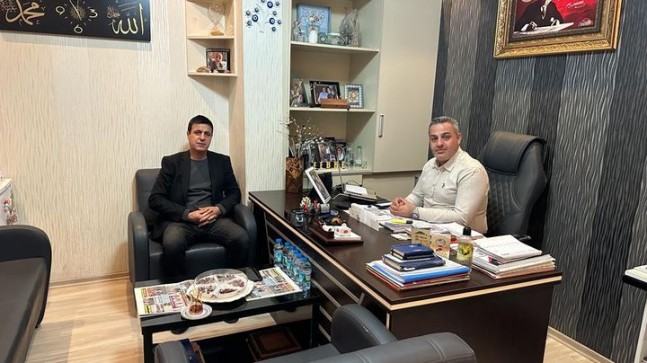 LEVENT ÖZSU’DAN AKKOZA MEDYA’YA TAZİYE ZİYARETİ