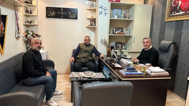 FETHİ ve MÜSLÜM YILDIZBAKAN’DAN AKKOZA MEDYA’YA ZİYARET