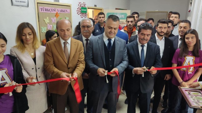 Adile Onbaşı Mesleki ve Teknik Anadolu Lisesi Kütüphanesi Açıldı