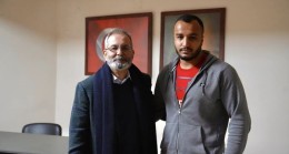 Tarsus Belediyesispor Kulübü Sporcusu Abuzer Topaloğlu, Türkiye Boks Şampiyonası’nda Başarı Elde Etti