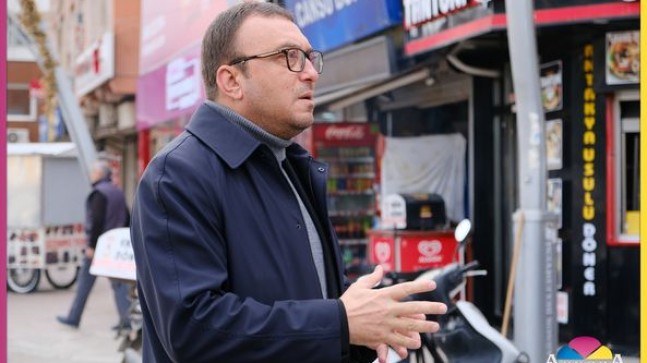 Son Dakika!!! MHP Tarsus ve AK Parti Tarsus,  Mersin Büyükşehir Belediyesi’nin Yol Çalışmaları Nedeniyle Parti Binalarına Giriş Çıkışların Engellendiği Gerekçesiyle Çalışmaları Durdurdu