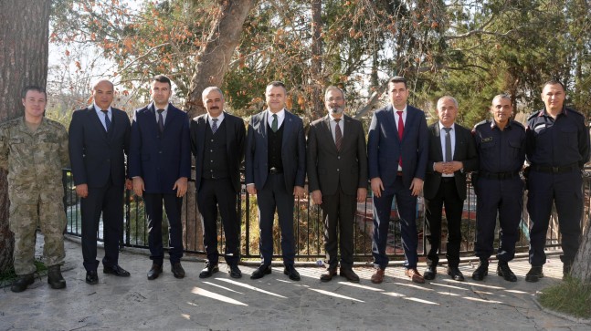 Tarsus Kaymakamı Kadir Sertel Otcu’ya Veda Yemeği Düzenlendi