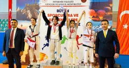 Tarsuslu Sporcu Aybüke Beybolat, Yıldızlar Taekwondo Türkiye Şampiyonasında Üçüncü Oldu