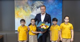 Başkan Seçer, 23 Nisan Dolayısıyla Çocuklarla Bir Araya Geldi