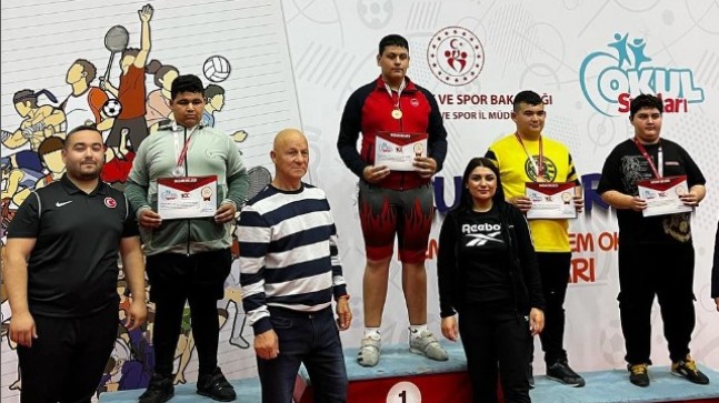 Tarsuslu Genç Halterciler Türkiye Şampiyonasında Başarıya Ulaştı
