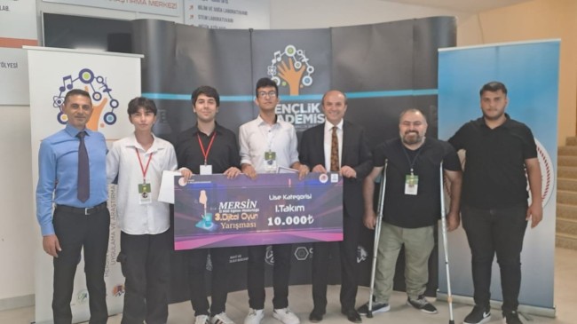 Tarsus Zühtü Günaştı Anadolu Lisesi Dijital Oyun Yarışması Mersin İl Birincisi Oldu