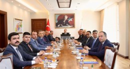 VALİ ALİ HAMZA PEHLİVAN BAŞKANLIĞINDA KOORDİNASYON TOPLANTILARI GERÇEKLEŞTİRİLDİ