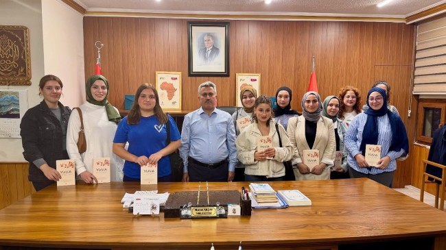 TDV Yurt Öğrencilerinden Müftü Akçay’a ziyaret